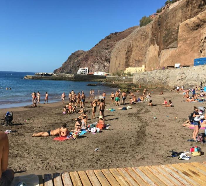 Atico "Turquesa Beach" Con Piscina, Terraza Y Barbacoa Sardina Exterior photo