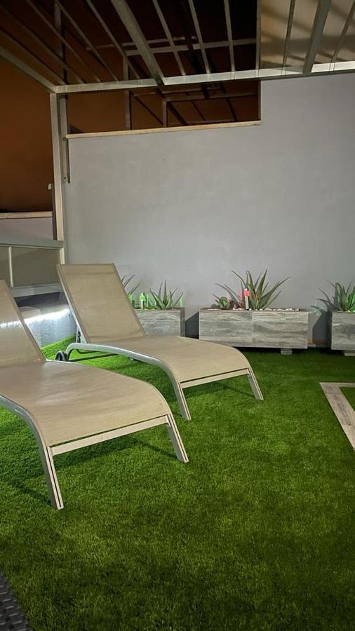 Atico "Turquesa Beach" Con Piscina, Terraza Y Barbacoa Sardina Exterior photo